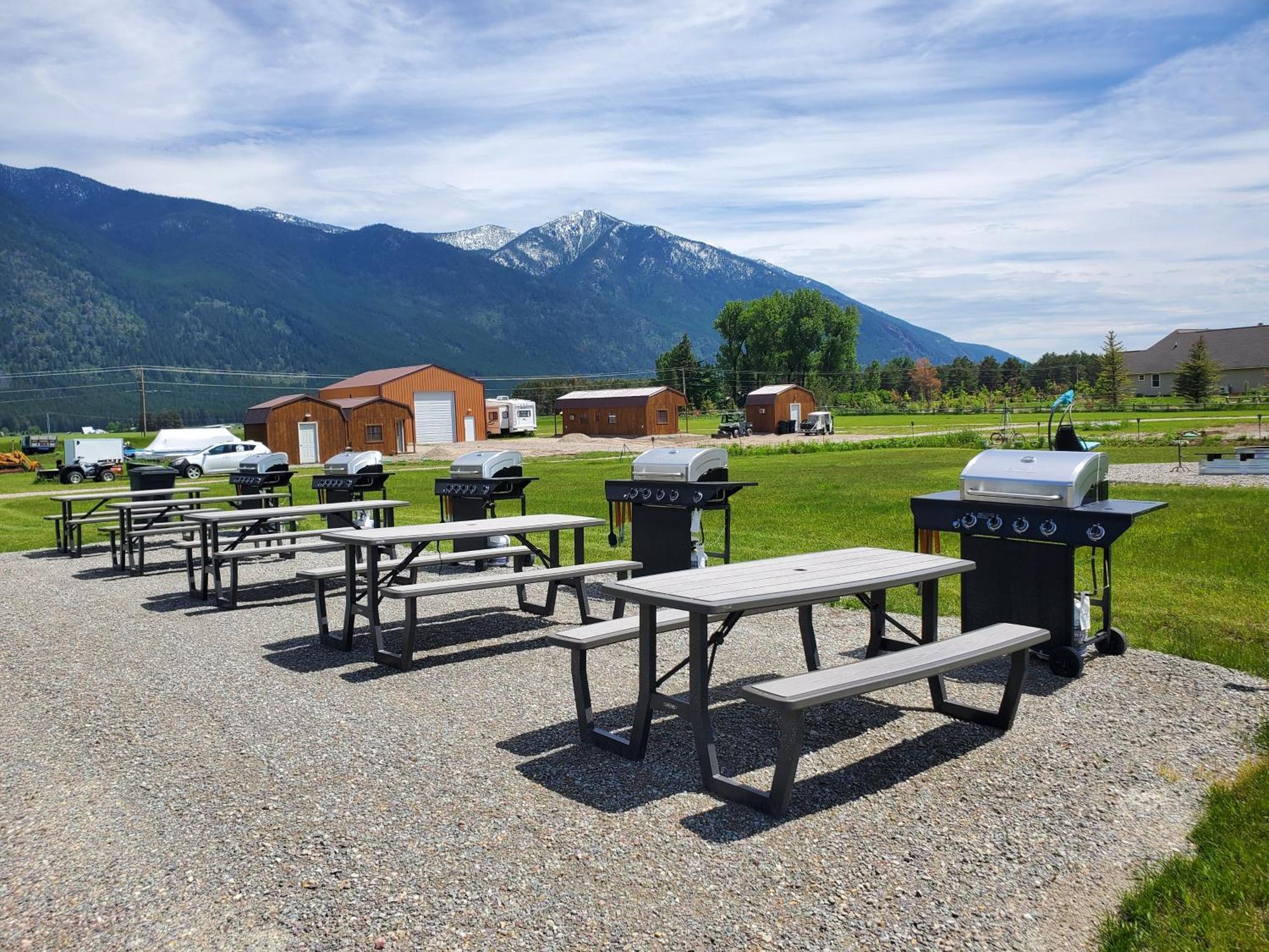 Glacier Acres Guest Ranch Motel Columbia Falls Exterior photo